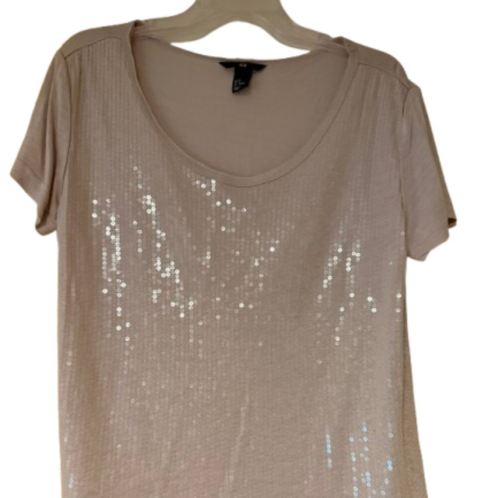 H&M Taupe Short Sleeve T Shirt with Clear Disks - Medium